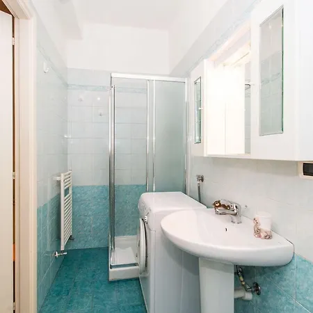 Апартаменты Guesthost - Palazzo Saluzzo Paesana Beautiful Flat Турин