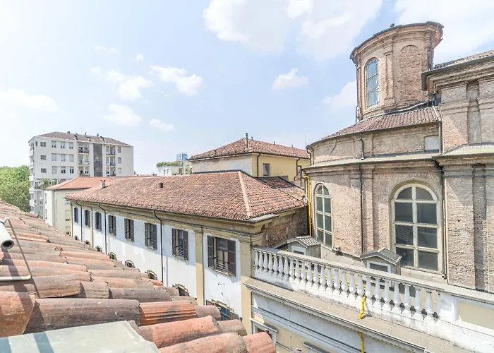 Apartment Guesthost - Palazzo Saluzzo Paesana Beautiful Flat *